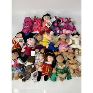 Vintage Disney "It's A Small World" Mini Bean Bag Plush Lot of 17